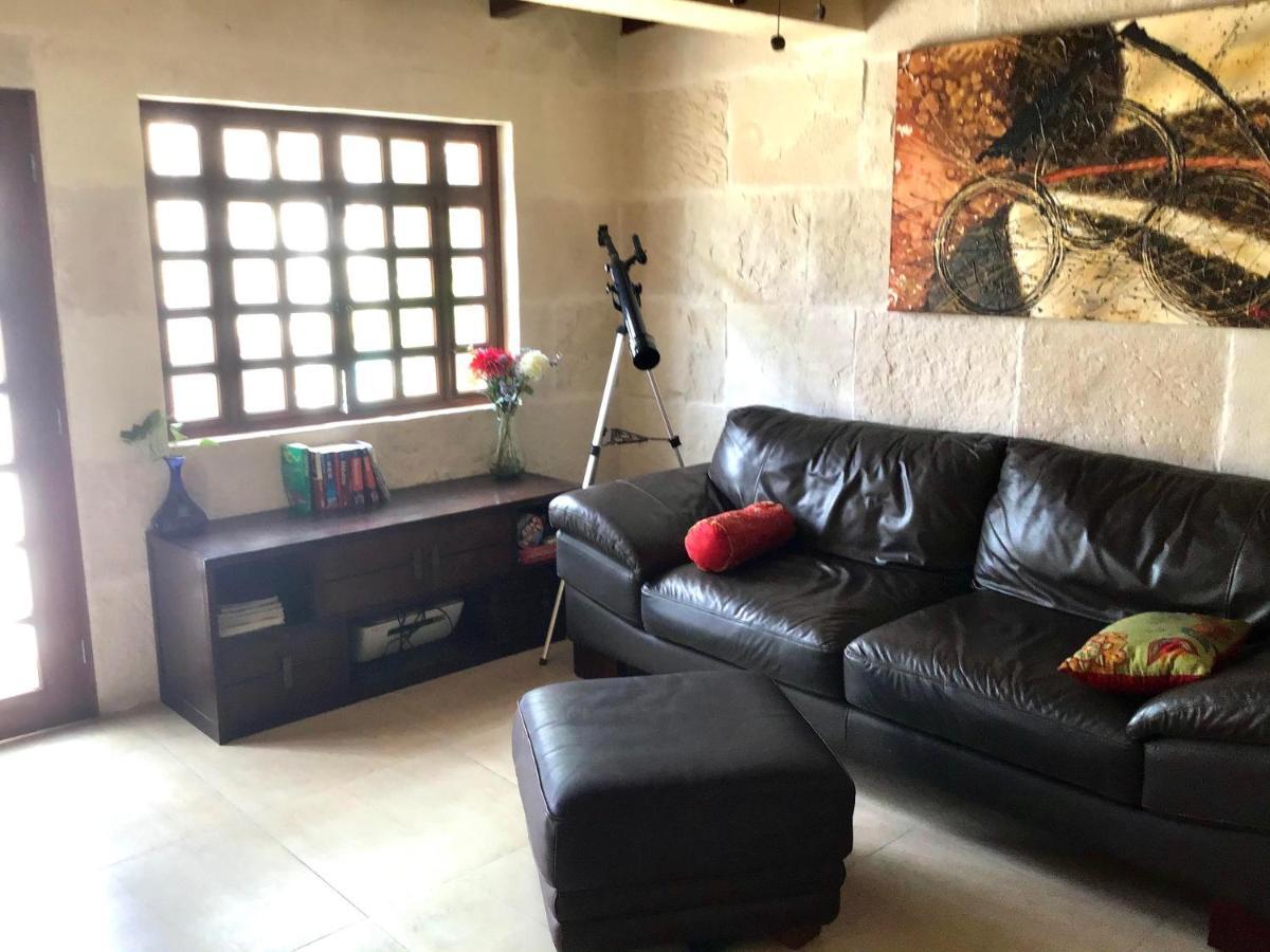 Bed And Breakfast Pecari Cancun Exterior photo