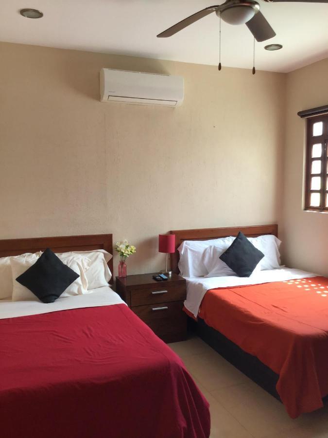 Bed And Breakfast Pecari Cancun Exterior photo