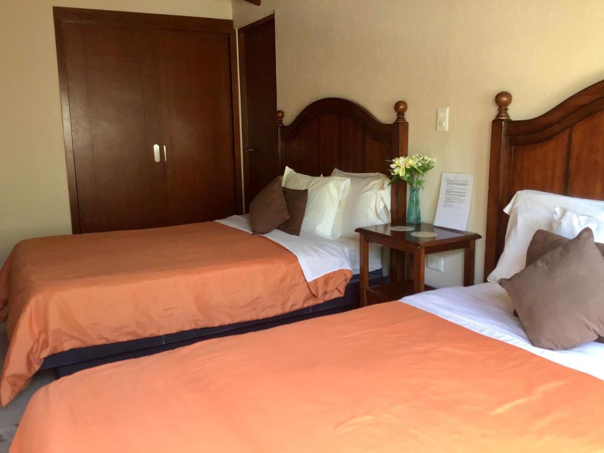 Bed And Breakfast Pecari Cancun Exterior photo