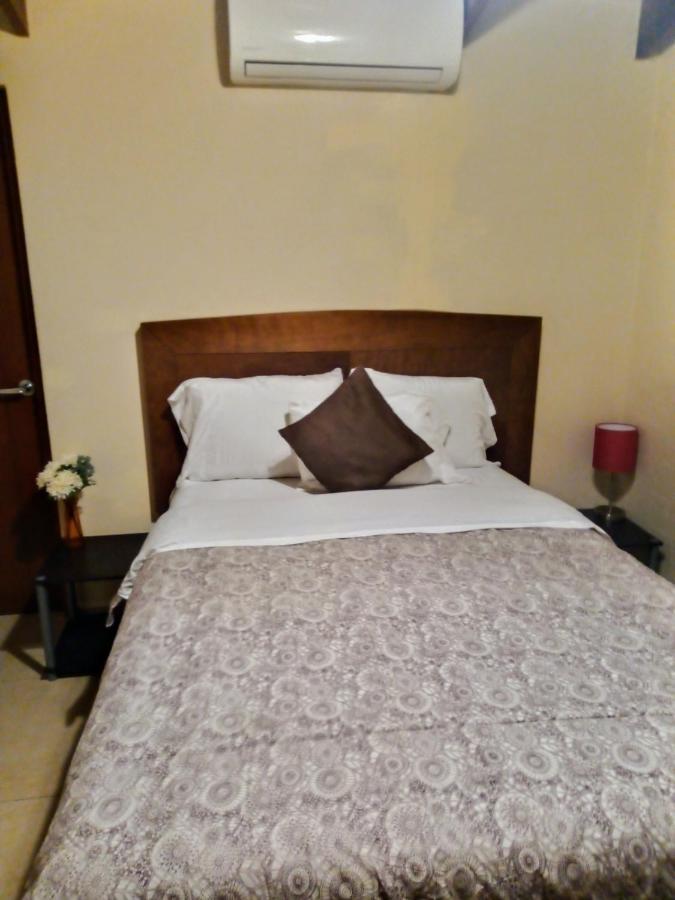 Bed And Breakfast Pecari Cancun Exterior photo