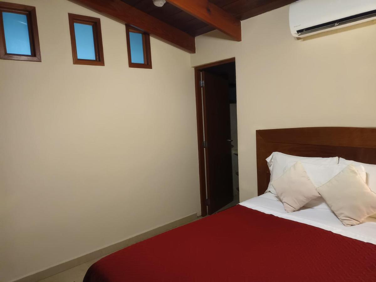 Bed And Breakfast Pecari Cancun Exterior photo